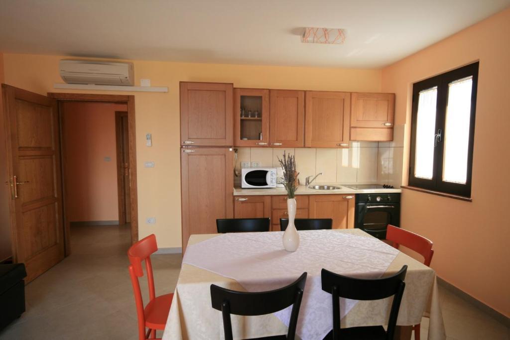 Lovrečica Villa Egida Capris מראה חיצוני תמונה